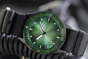 西安欧米茄表走时快